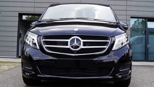 Mercedes-Benz_V-class_Black